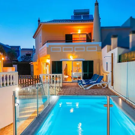 Fantastic Villa With Heatable Pool Jacuzzi And Bbq Villa Portimão