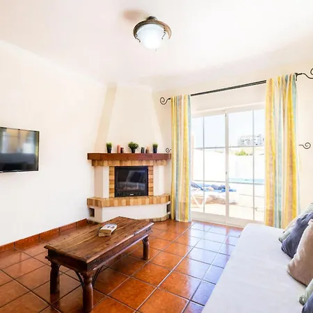 Fantastic Villa With Heatable Pool Jacuzzi And Bbq