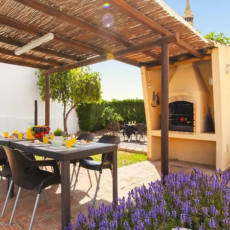 Fantastic Villa With Heatable Pool Jacuzzi And Bbq * Portimão